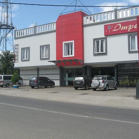 Imperial Hotel Kendari Εξωτερικό φωτογραφία