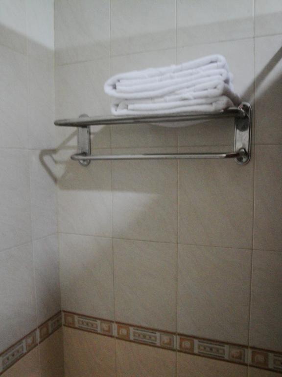 Imperial Hotel Kendari Δωμάτιο φωτογραφία